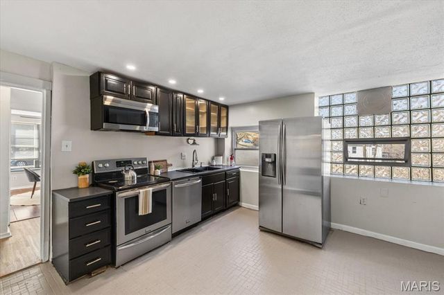 7219 Jenwood Avenue, St Louis, MO 63136