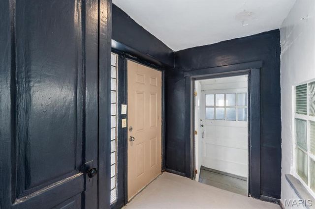 7219 Jenwood Avenue, St Louis, MO 63136