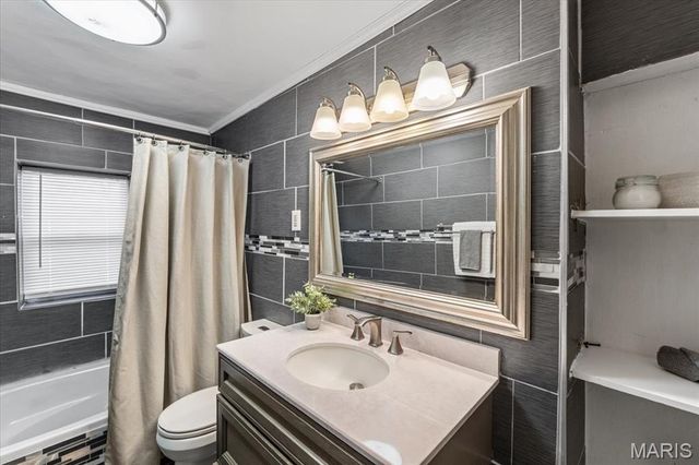 7219 Jenwood Avenue, St Louis, MO 63136