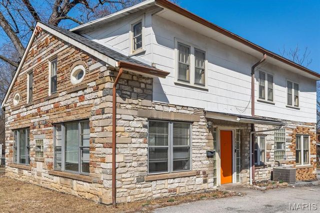 7219 Jenwood Avenue, St Louis, MO 63136