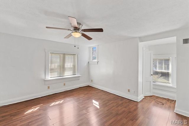 7219 Jenwood Avenue, St Louis, MO 63136