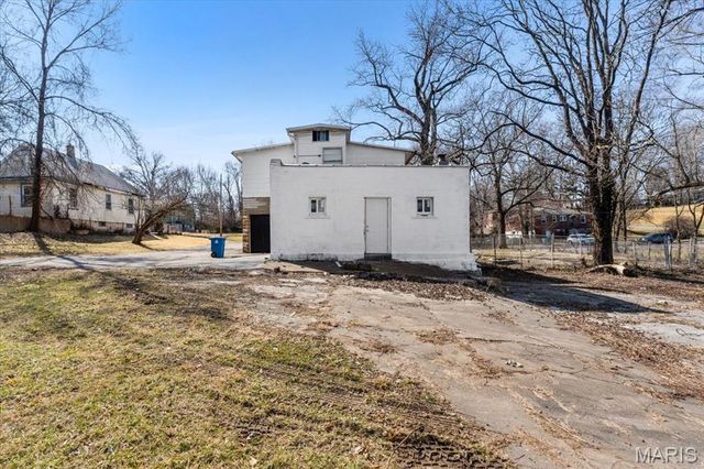 7219 Jenwood Avenue, St Louis, MO 63136