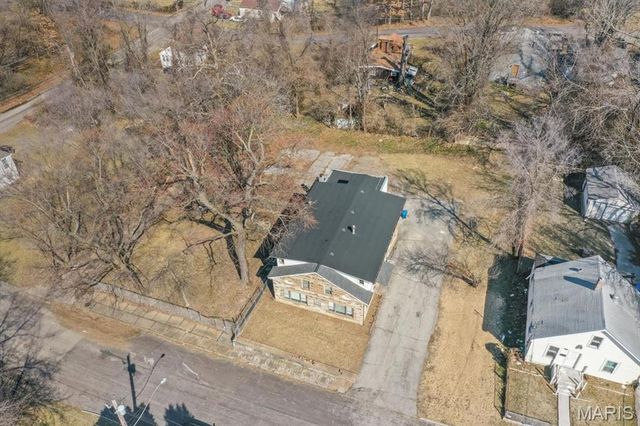 7219 Jenwood Avenue, St Louis, MO 63136