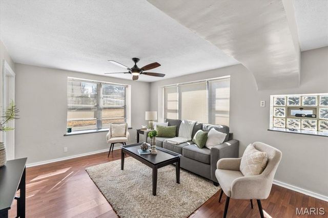 7219 Jenwood Avenue, St Louis, MO 63136