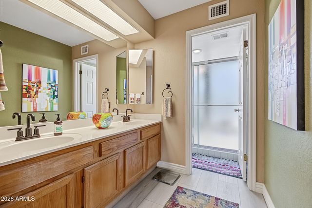 15616 N 38TH Place, Phoenix, AZ 85032