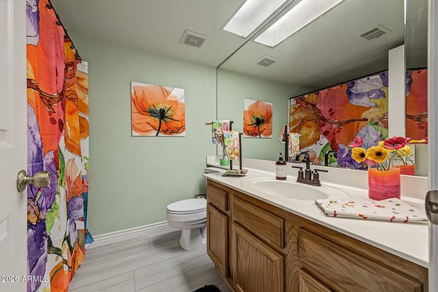 15616 N 38TH Place, Phoenix, AZ 85032