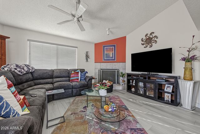 15616 N 38TH Place, Phoenix, AZ 85032