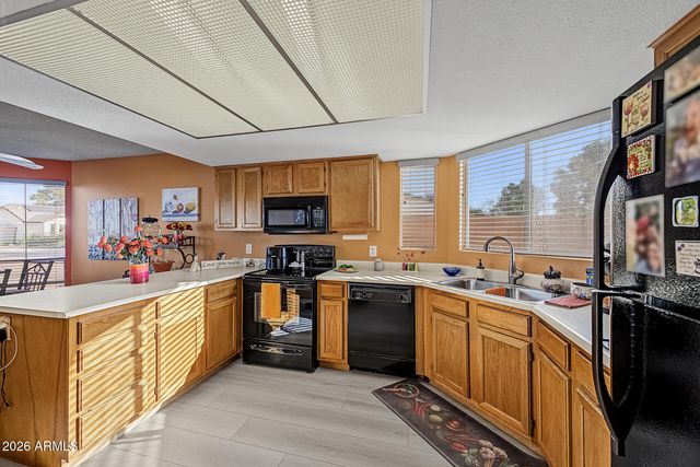 15616 N 38TH Place, Phoenix, AZ 85032