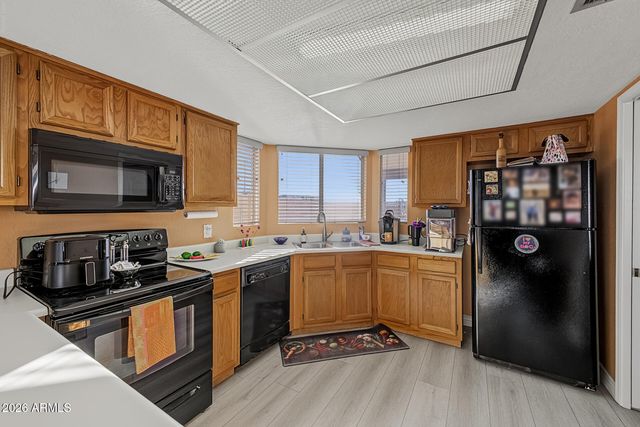 15616 N 38TH Place, Phoenix, AZ 85032