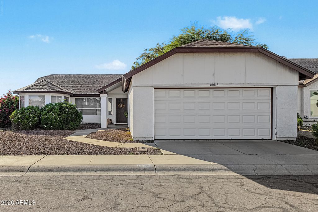 15616 N 38TH Place, Phoenix, AZ 85032
