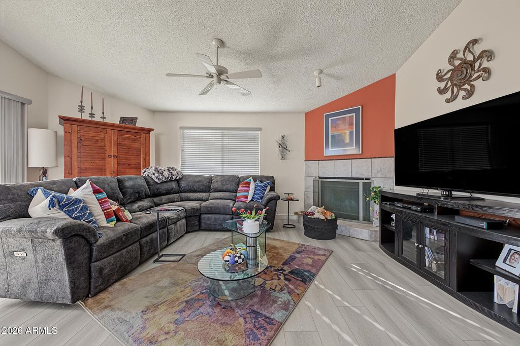 15616 N 38TH Place, Phoenix, AZ 85032 — photo 4