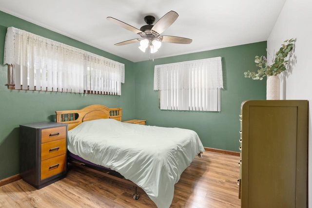 1818 E COLLEGE AVENUE, Appleton, WI 54915