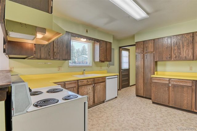 3945 Bunk House Drive, Colorado Springs, CO 80917