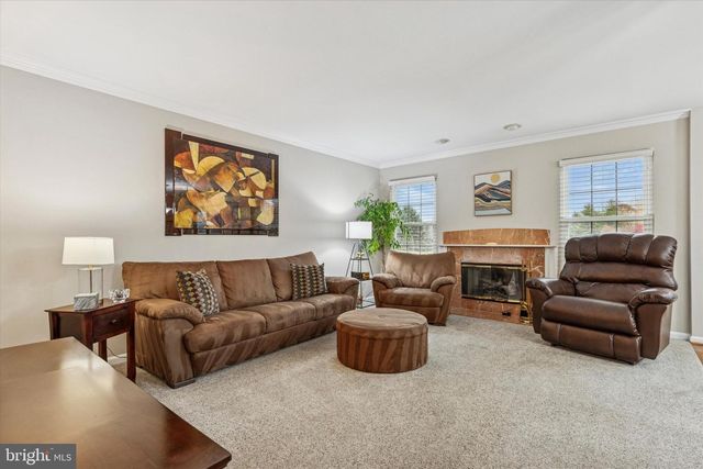 191 CANTERBURY LN, Blue Bell, PA 19422