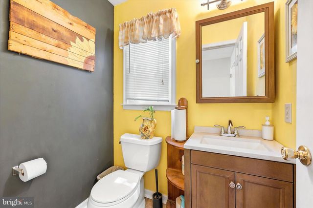 6 FREEDOM PL, Sewell, NJ 08080