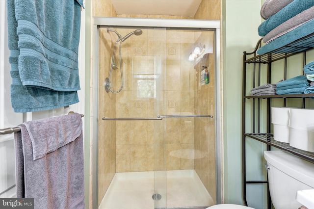 6 FREEDOM PL, Sewell, NJ 08080