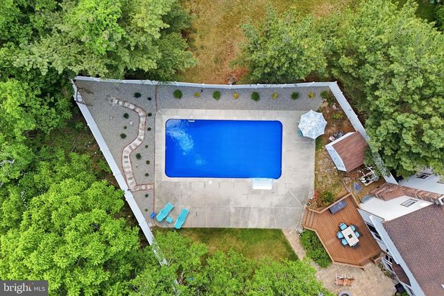 6 FREEDOM PL, Sewell, NJ 08080