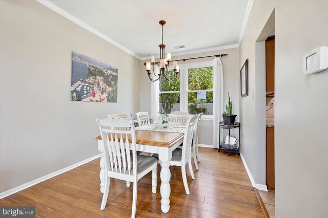 6 FREEDOM PL, Sewell, NJ 08080