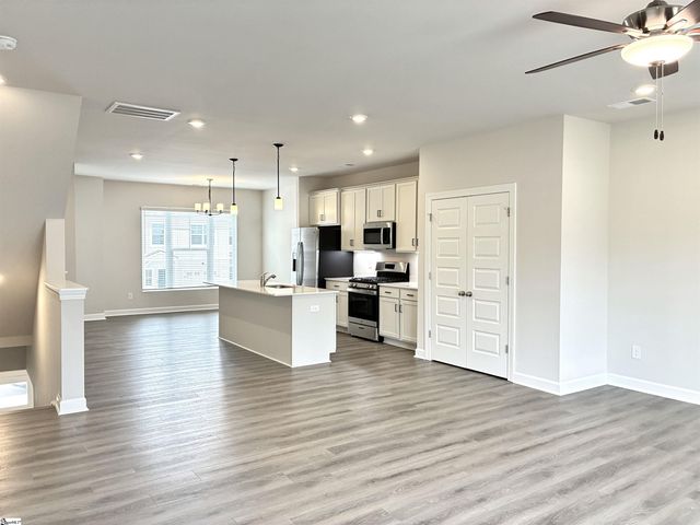 241 Taylor Woods Court, Greenville, SC 29607