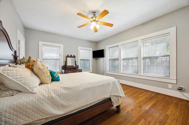 2302 Wentworth Street, Houston, TX 77004