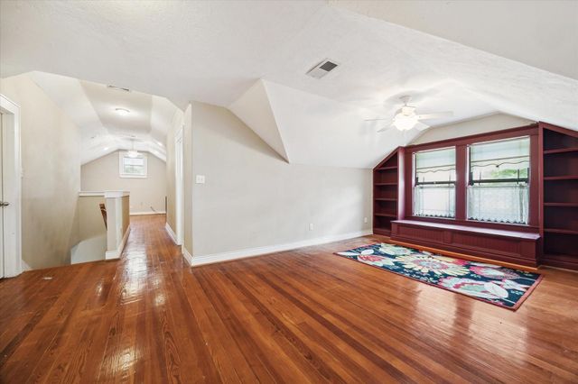 2302 Wentworth Street, Houston, TX 77004