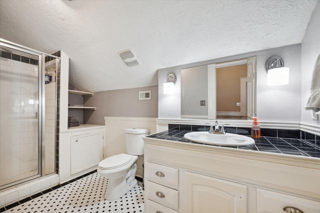 2302 Wentworth Street, Houston, TX 77004