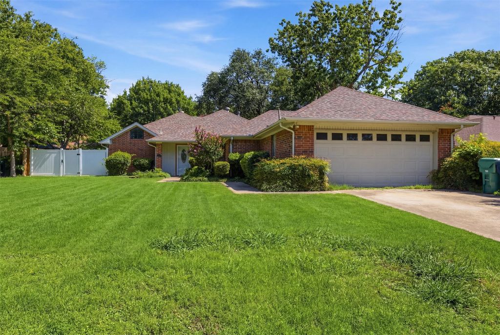 1501 Pickwick Lane, Denton, TX 76209
