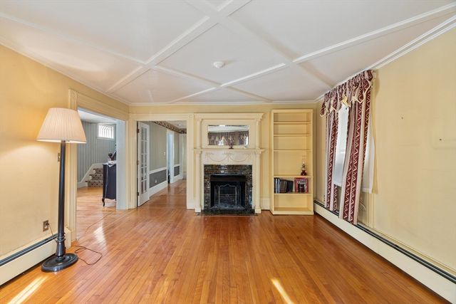 30 Breed Street, Lynn, MA 01902