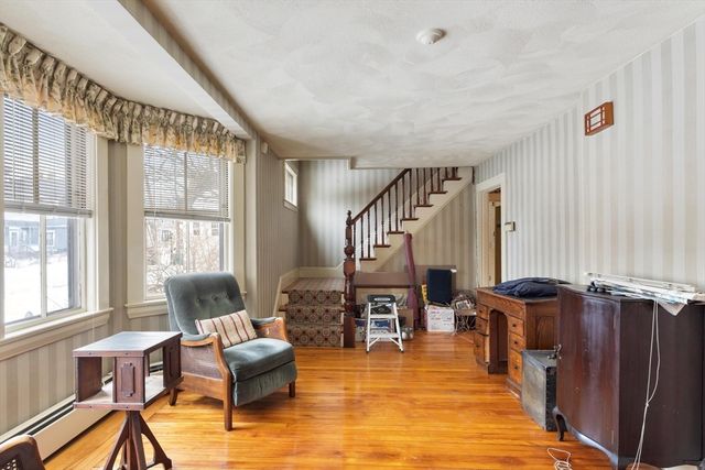 30 Breed Street, Lynn, MA 01902