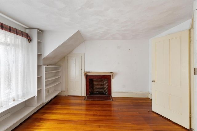 30 Breed Street, Lynn, MA 01902