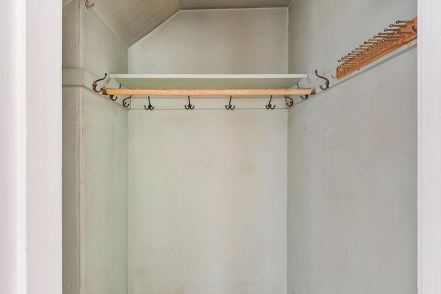 30 Breed Street, Lynn, MA 01902