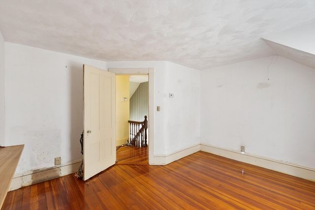 30 Breed Street, Lynn, MA 01902