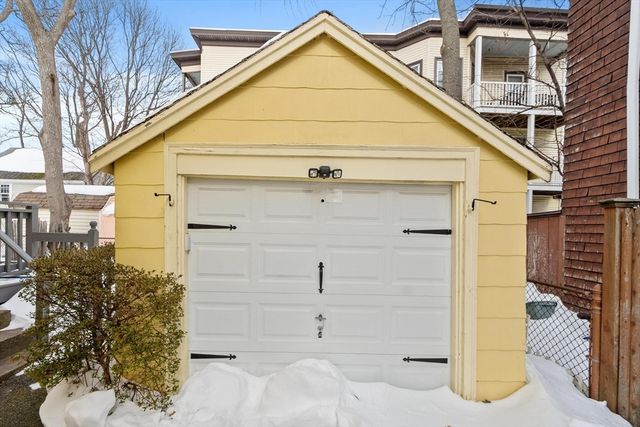 30 Breed Street, Lynn, MA 01902