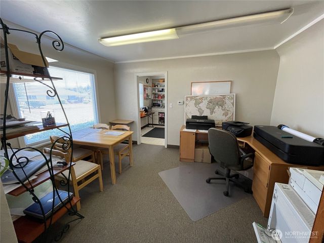 2606 E Main, Puyallup, WA 98372