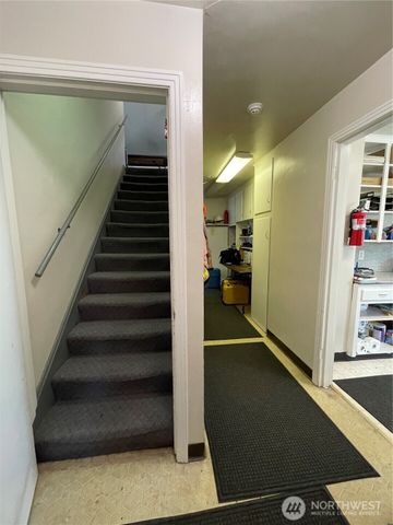 2606 E Main, Puyallup, WA 98372