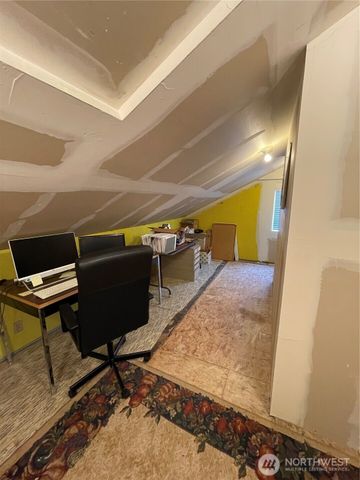 2606 E Main, Puyallup, WA 98372