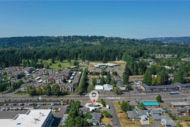 2606 E Main, Puyallup, WA 98372