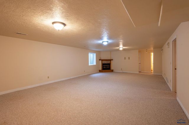 4019 WARD AVE, Spearfish, SD 57783