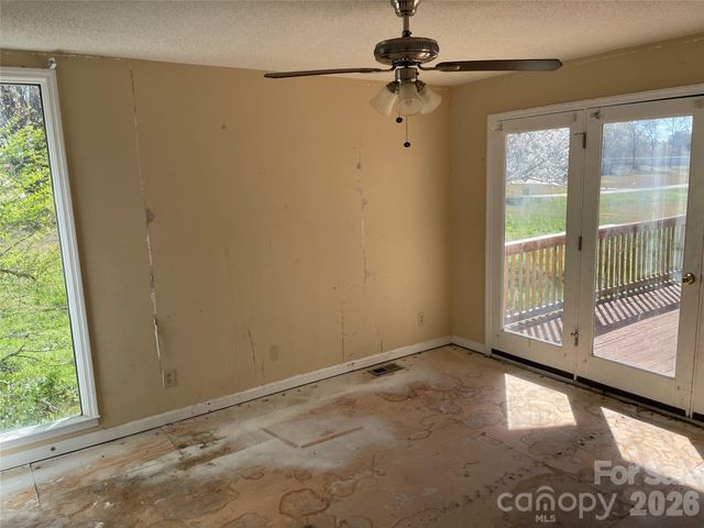 6174 Center Grove Road, Kershaw, SC 29067