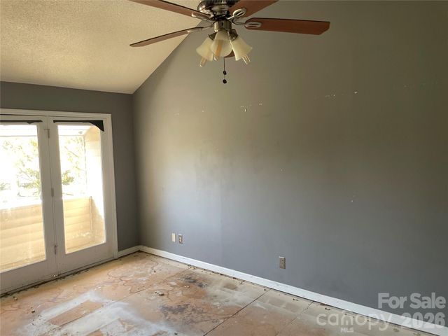 6174 Center Grove Road, Kershaw, SC 29067