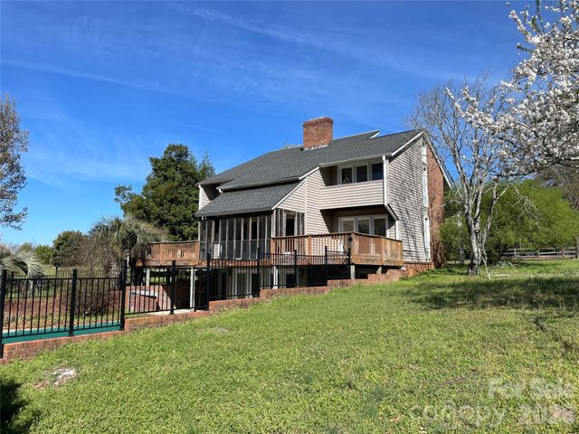 6174 Center Grove Road, Kershaw, SC 29067