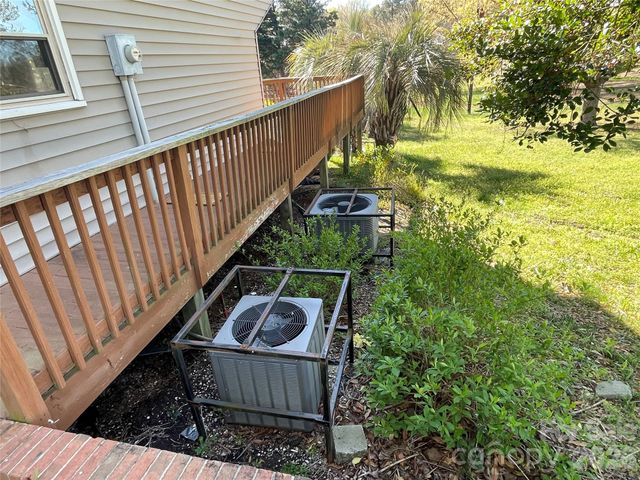 6174 Center Grove Road, Kershaw, SC 29067