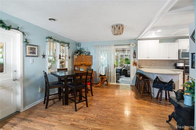 322 E Pere Cheney Road, Roscommon, MI 48653