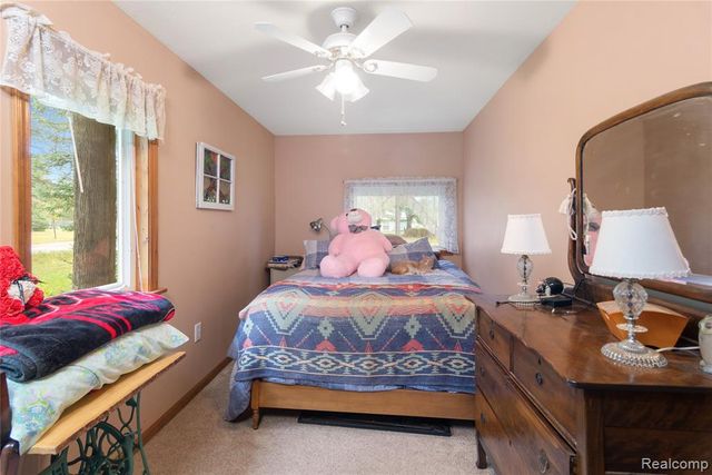 322 E Pere Cheney Road, Roscommon, MI 48653