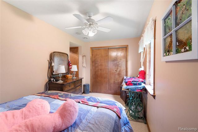 322 E Pere Cheney Road, Roscommon, MI 48653