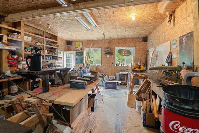 322 E Pere Cheney Road, Roscommon, MI 48653