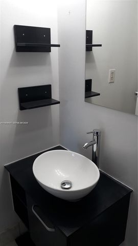 16950 W Dixie Hwy A-228 Hwy A228, North Miami Beach, FL 33160