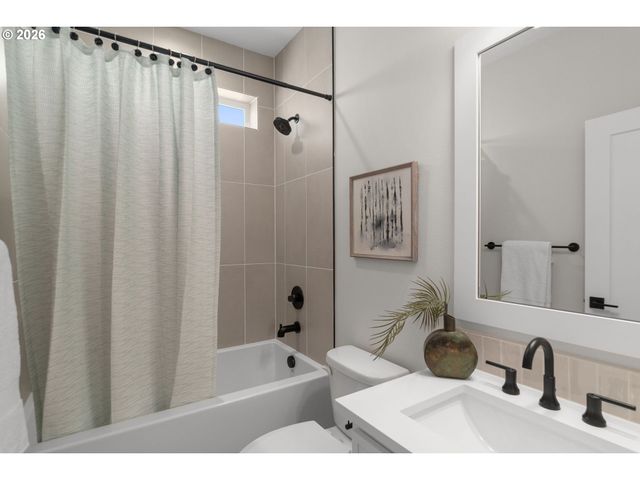 18100 Nw Anastasia Dr, Portland, OR 97229