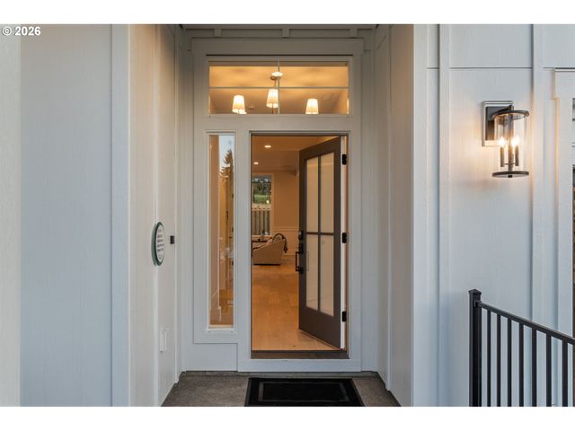 18100 Nw Anastasia Dr, Portland, OR 97229