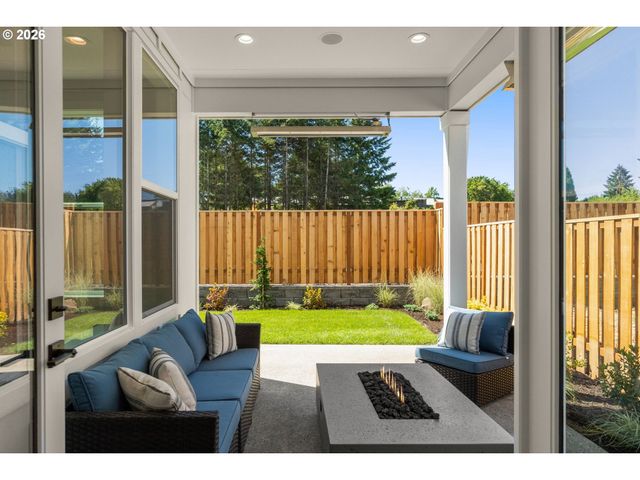 18100 Nw Anastasia Dr, Portland, OR 97229